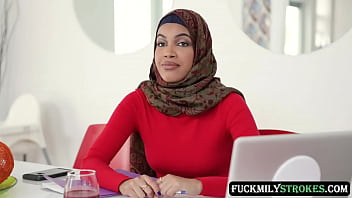 FuckmilyStrokes.com - My sexy stepsister, Maya Farrell, loves her culture – just look how hot she is in her hijab.